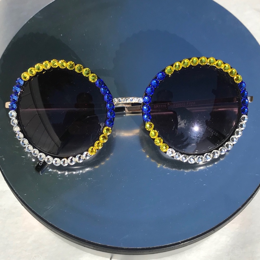 Swarovski Crystal Embellished Retro Sunglasses